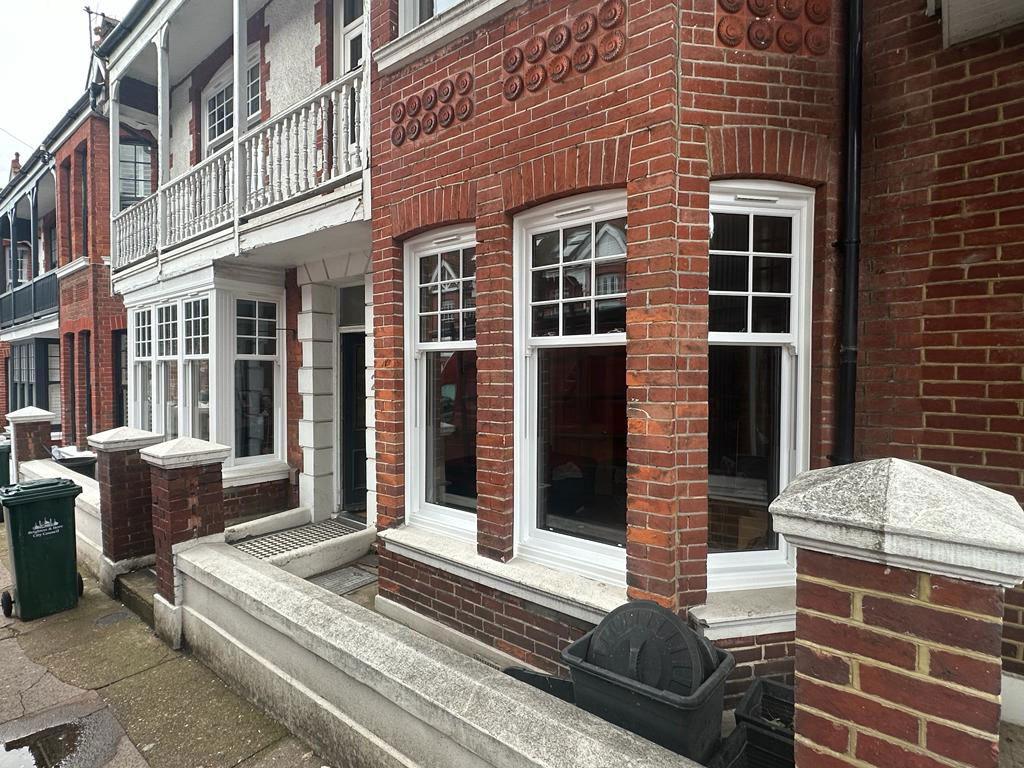 Nice Vertical Sliding Windows